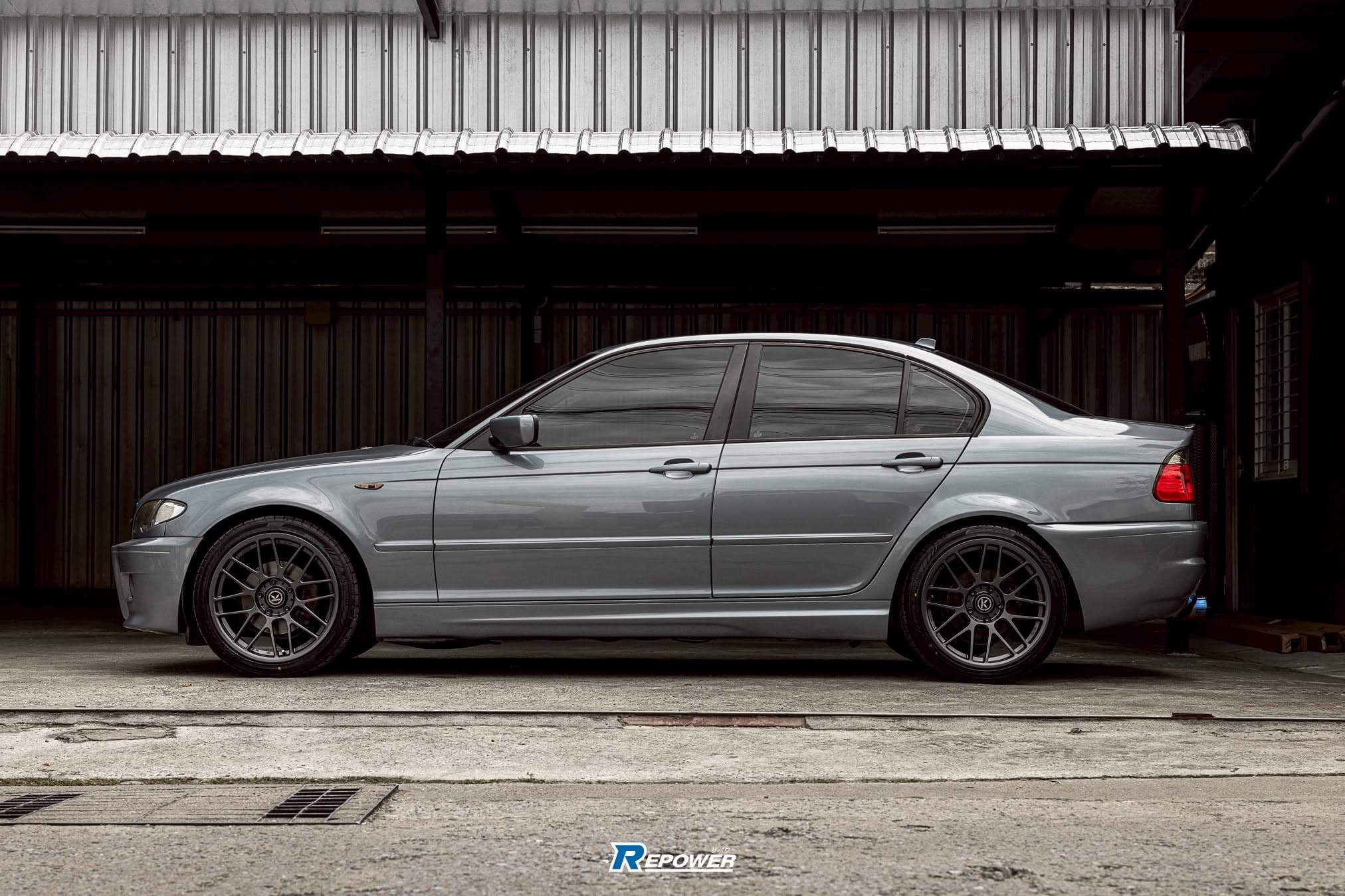 BMW 3 Series E46 318i 2005 Silver Grey · ARC-8R
